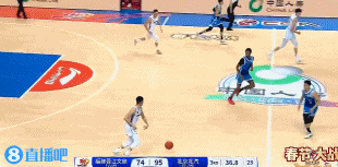 ?个人表演赛！曾凡博狂秀暴扣&远投 12中10砍下28分10板7助