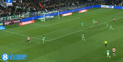 听到有人把他比作内马尔，杜埃：我还有很多需要提升的地方