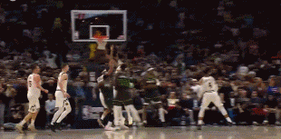 亚历山大-沃克谈命中制胜罚球:我开始大喊大叫 这不太像我的风格